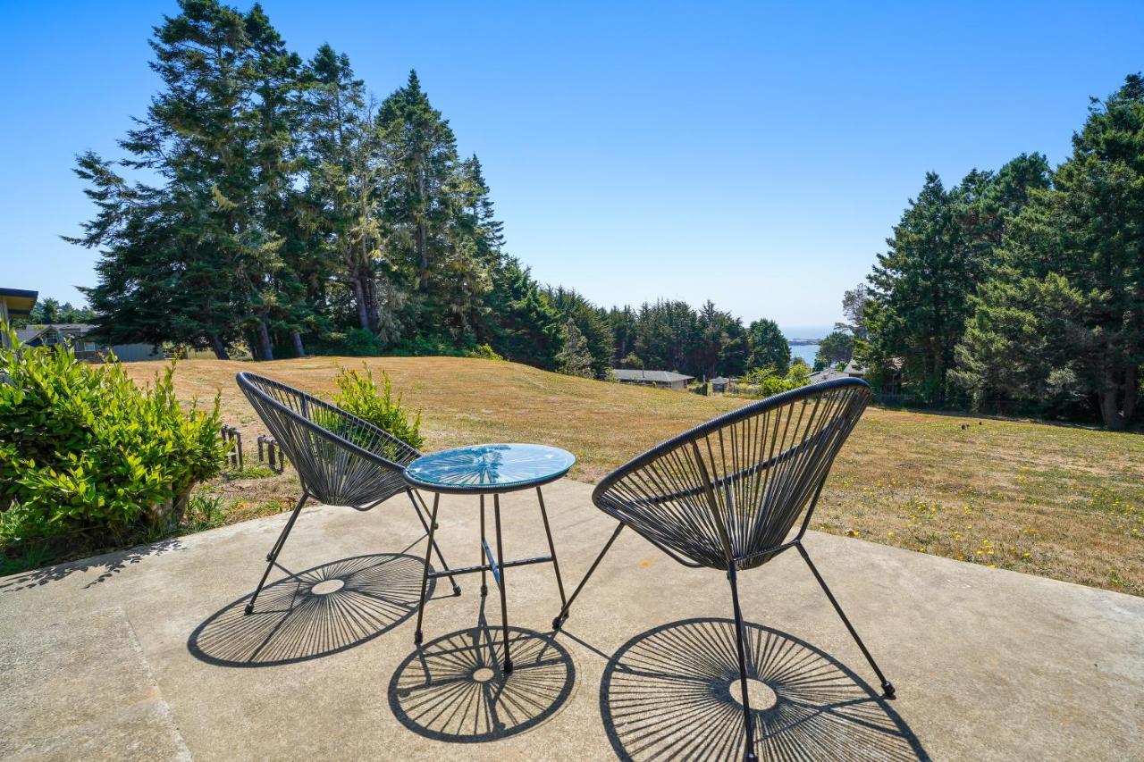 Mendo Bungalow Mendocino Exterior photo